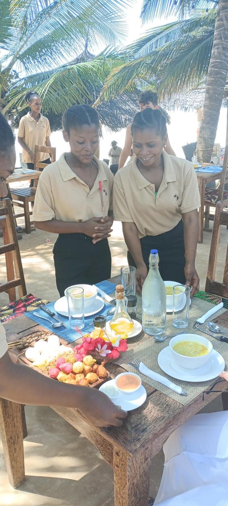 Swahili Palace Zanzibar Pwani Mchangani Bagian luar foto